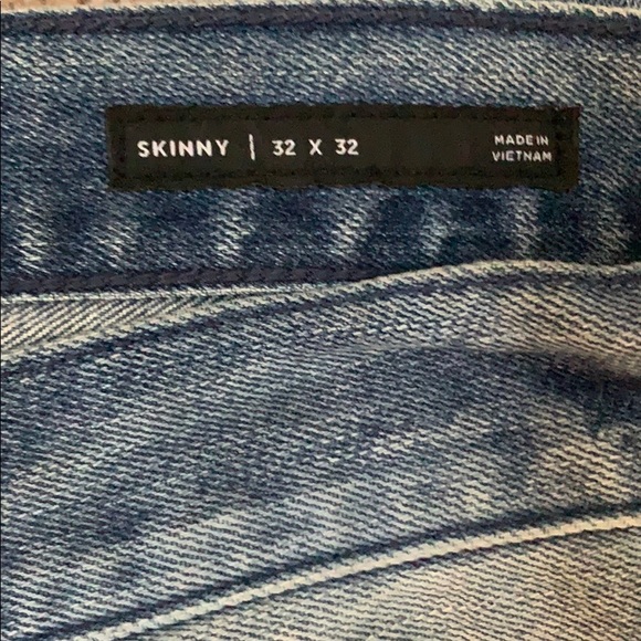 PacSun Distressed Jeans - Picture 3 of 8